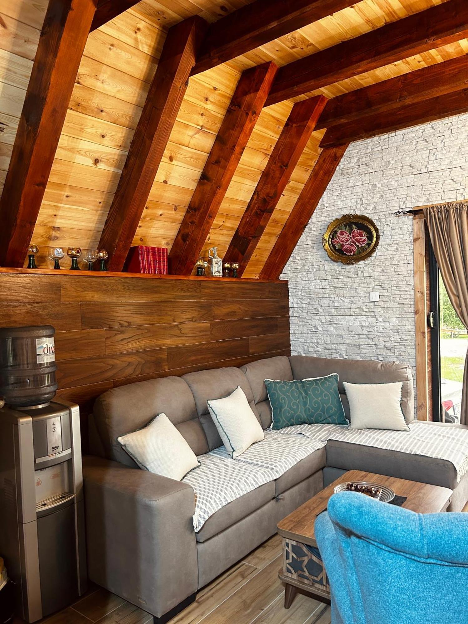 זבליאק Runolist Chalet מראה חיצוני תמונה
